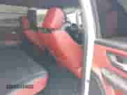 2025 Ram 1500 Rebel z VIN 1C6SRFLP9SN639467, wystawiony jako IAAI lot #42297603 z przebiegiem 2 996 mil mil oraz . Historia ofert i sprzedaży dostępna na DreamBid. Obrazek 8.