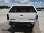 2006 Chevrolet Silverado 2500HD LT1 с VIN 1GCHK29U16E121159, выставлен на аукционе Copart как лот 61874235 с пробегом 302 159 миль миль и Списание • Salvage title. История ставок и продаж доступна на DreamBid. Изображение 6.