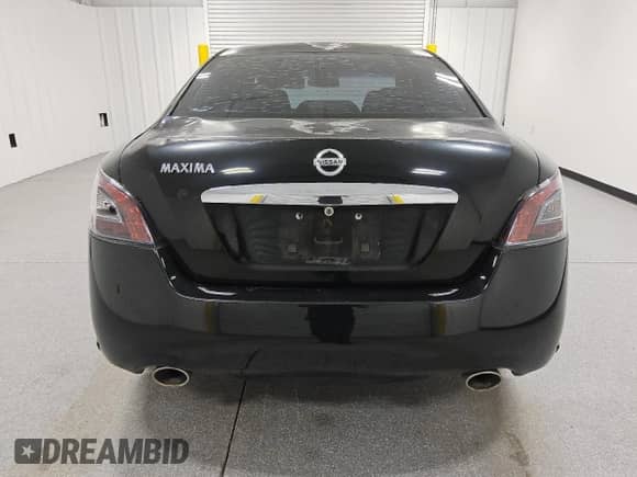2014 Nissan Maxima S with VIN 1N4AA5AP4EC457884, listed as a Copart auction lot 84265895 with 109,673 mi miles and Clean title. Bid and sale history available at DreamBid. Image 4.