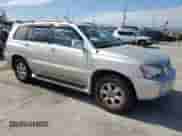 2003 Toyota Highlander с VIN JTEGF21A030095353, выставлен на аукционе Copart как лот 81703925 с пробегом 207 153 миль миль и Списание • Salvage title. История ставок и продаж доступна на DreamBid. Изображение 4.