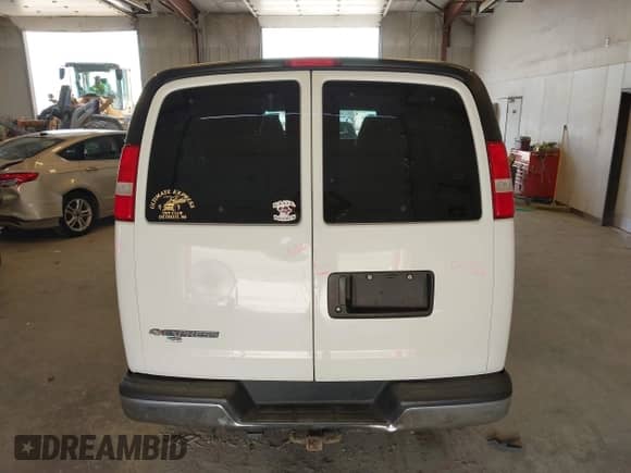 2017 Chevrolet Express Passenger LT with VIN 1GAZGPFG7H1336632, listed as a IAAI auction lot 42682488 with 91,639 mi miles and . Bid and sale history available at DreamBid. Image 16.