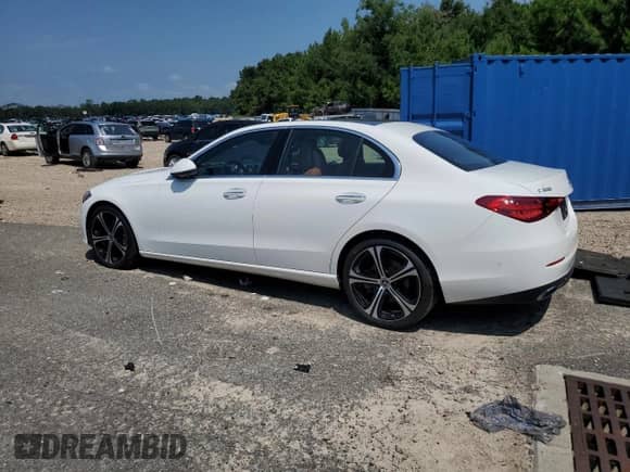 2022 Mercedes-Benz C 300 with VIN W1KAF4GB6NR058771, listed as a Copart auction lot 68477995 with 23,791 mi miles and Salvage title. Bid and sale history available at DreamBid. Image 2.