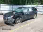 2019 Chevrolet Traverse LT Cloth z VIN 1GNEVGKW2KJ141139, wystawiony jako IAAI lot #42808716 z przebiegiem Nie podano mil oraz . Historia ofert i sprzedaży dostępna na DreamBid. Obrazek 2.