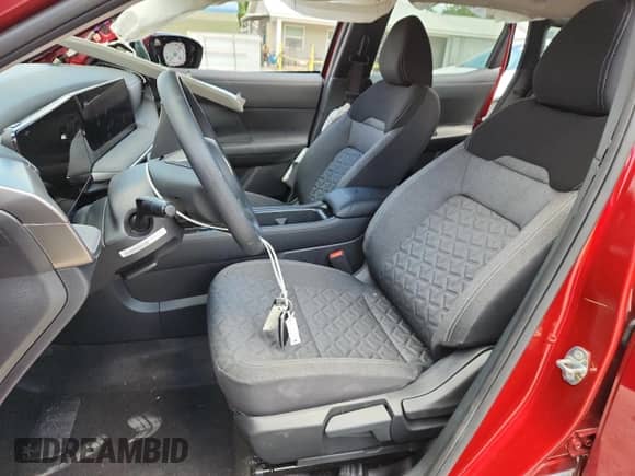 2025 Nissan Kicks SV with VIN 3N8AP6CAXSL391370, listed as a Copart auction lot 65713655 with 3,197 mi miles and Salvage title. Bid and sale history available at DreamBid. Image 7.