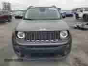 2017 Jeep Renegade Latitude z VIN ZACCJABB8HPF10438, wystawiony jako Copart lot #76149703 z przebiegiem 53 754 mil mil oraz Szkoda całkowita • Salvage title. Historia ofert i sprzedaży dostępna na DreamBid. Obrazek 5.