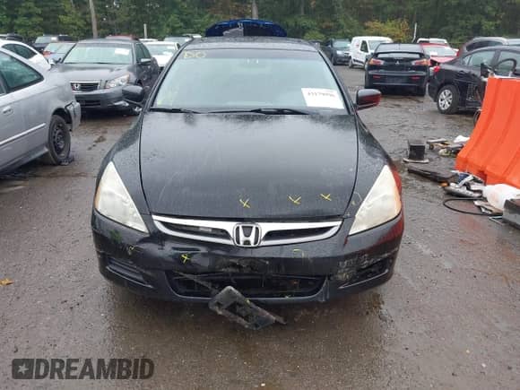 2007 Honda Accord EX-L with VIN 1HGCM66847A020713, listed as a IAAI auction lot 43179996 with 155,768 mi miles and . Bid and sale history available at DreamBid. Image 12.
