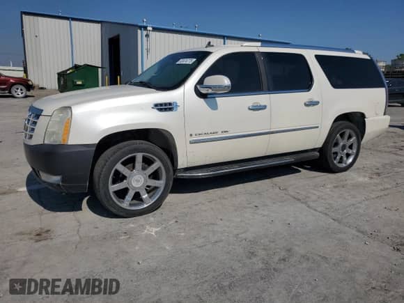 2007 Cadillac Escalade ESV с VIN 1GYFK66847R279456, выставлен на аукционе Copart как лот 82474775 с пробегом 224 608 миль миль и Чистый • Clean title. История ставок и продаж доступна на DreamBid. Изображение 1.