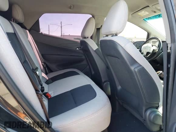 2019 Chevrolet Bolt EV LT с VIN 1G1FY6S0XK4139382, выставлен на аукционе Copart как лот 82177365 с пробегом 81 745 миль миль и Списание • Salvage title. История ставок и продаж доступна на DreamBid. Изображение 11.