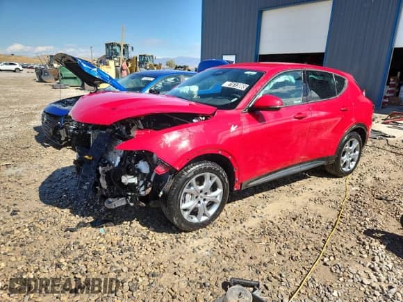 2024 Dodge Hornet R/T with VIN ZACPDFCW8R3A29668, listed as a Copart auction lot 81613065 with 17,833 mi miles and Non repairable. Bid and sale history available at DreamBid. Image 1.