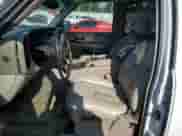 2003 Chevrolet Suburban LT с VIN 1GNEC16Z93J333330, выставлен на аукционе Copart как лот 71870435 с пробегом 245 551 миль миль и Чистый • Clean title. История ставок и продаж доступна на DreamBid. Изображение 7.
