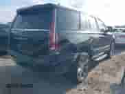 2017 Cadillac Escalade Luxury z VIN 1GYS3BKJ2HR399979, wystawiony jako IAAI lot #42140441 z przebiegiem 157 680 mil mil oraz . Historia ofert i sprzedaży dostępna na DreamBid. Obrazek 4.