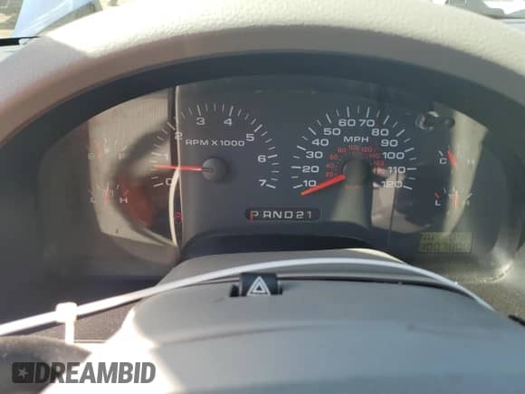 2007 Ford F-150 XLT с VIN 1FTPX14V57FB20910, выставлен на аукционе Copart как лот 84879325 с пробегом 100 780 миль миль и Списание • Salvage title. История ставок и продаж доступна на DreamBid. Изображение 9.