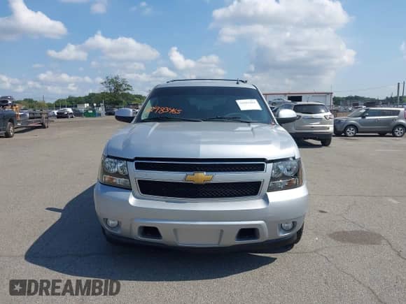 2012 Chevrolet Suburban LT с VIN 1GNSCJE01CR143982, выставлен на аукционе IAAI как лот 42983465 с пробегом 205 661 миль миль и . История ставок и продаж доступна на DreamBid. Изображение 12.