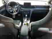 2021 Hyundai Veloster z VIN KMHT36AH6MU010330, wystawiony jako Copart lot #51061145 z przebiegiem Nie podano mil oraz Nie do naprawy • Non repairable. Historia ofert i sprzedaży dostępna na DreamBid. Obrazek 8.