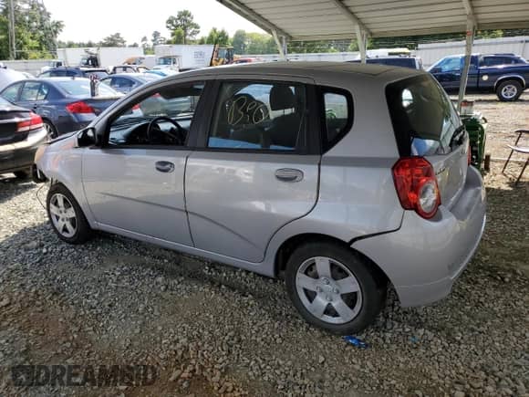 2010 Chevrolet Aveo 1LT с VIN KL1TD6DE0AB101529, выставлен на аукционе Copart как лот 66350614 с пробегом Не указан миль и Списание • Salvage title. История ставок и продаж доступна на DreamBid. Изображение 2.