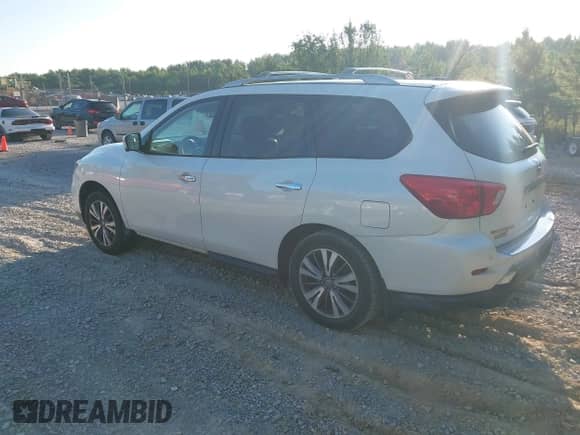2017 Nissan Pathfinder S with VIN 5N1DR2MN1HC634528, listed as a IAAI auction lot 42763603 with 158,000 mi miles and . Bid and sale history available at DreamBid. Image 3.