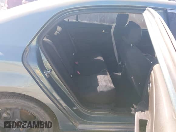 2009 Chevrolet Malibu 1LT с VIN 1G1ZH57B494103635, выставлен на аукционе IAAI как лот 43514837 с пробегом 175 922 миль миль и . История ставок и продаж доступна на DreamBid. Изображение 8.