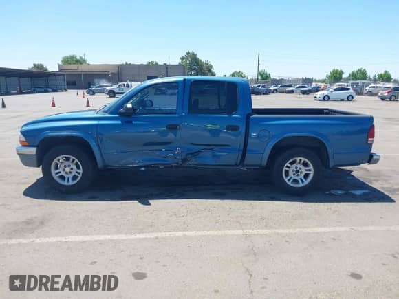 2003 Dodge Dakota SLT с VIN 1D7HL48N83S247654, выставлен на аукционе IAAI как лот 42337656 с пробегом 169 001 миль миль и . История ставок и продаж доступна на DreamBid. Изображение 14.