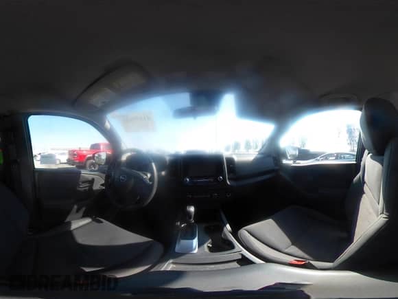 2024 Nissan Frontier S z VIN 1N6ED1CL9RN637505, wystawiony jako IAAI lot #41539688 z przebiegiem 15 924 mil mil oraz . Historia ofert i sprzedaży dostępna na DreamBid. Obrazek 19.