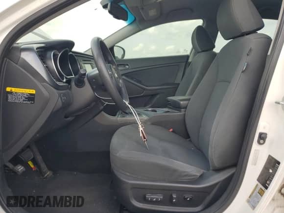 2015 Kia Optima LX с VIN KNAGM4A79F5565345, выставлен на аукционе Copart как лот 82683755 с пробегом 157 596 миль миль и Чистый • Clean title. История ставок и продаж доступна на DreamBid. Изображение 7.