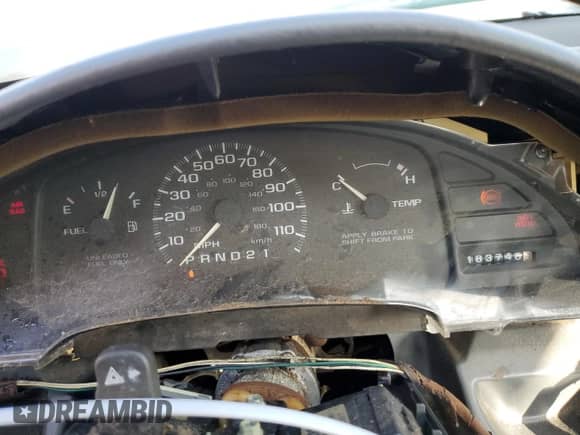 1998 Chevrolet Cavalier с VIN 1G1JC5242W7215588, выставлен на аукционе Copart как лот 85307274 с пробегом 183 746 миль миль и Списание • Salvage title. История ставок и продаж доступна на DreamBid. Изображение 9.