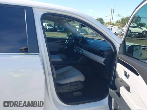 2024 Honda Pilot EX-L z VIN 5FNYG1H49RB032102, wystawiony jako IAAI lot #43309767 z przebiegiem 6 451 mil mil oraz . Historia ofert i sprzedaży dostępna na DreamBid. Obrazek 5.