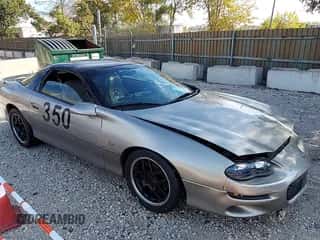 2002 Chevrolet Camaro Z28 с VIN 2G1FP22G322148858, выставлен на аукционе IAAI как лот 43555698 с пробегом 89 459 миль миль и . История ставок и продаж доступна на DreamBid. Изображение 1.
