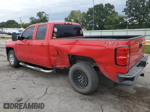 2018 Chevrolet Silverado 1500 LT with VIN 1GCVKREC9JZ133120, listed as a Copart auction lot 70205895 with 139,820 mi miles and Salvage title. Bid and sale history available at DreamBid. Image 2.
