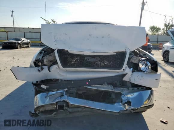 2004 Ford F-150 STX z VIN 1FTRX12W44NC22124, wystawiony jako Copart lot #81893475 z przebiegiem 239 740 mil mil oraz Szkoda całkowita • Salvage title. Historia ofert i sprzedaży dostępna na DreamBid. Obrazek 5.