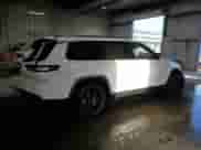 2025 Jeep Grand Cherokee Laredo X z VIN 1C4RJKAGXS8632035, wystawiony jako Copart lot #81558194 z przebiegiem Nie podano mil oraz Nie do naprawy • Non repairable. Historia ofert i sprzedaży dostępna na DreamBid. Obrazek 3.