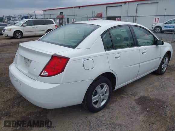 2007 Saturn ION ION 2 с VIN 1G8AJ55F17Z107845, выставлен на аукционе IAAI как лот 43133348 с пробегом 95 348 миль миль и . История ставок и продаж доступна на DreamBid. Изображение 4.