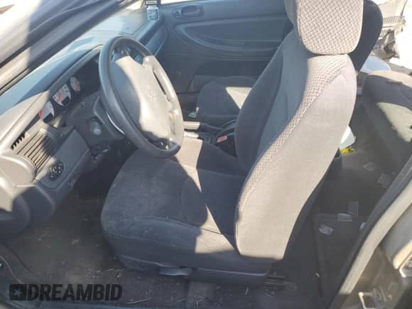 2004 Dodge Stratus SXT with VIN 1B3EL46X34N216752, listed as a Copart auction lot 46434274 with Not provided miles and Salvage title. Bid and sale history available at DreamBid. Image 7.