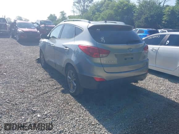 2015 Hyundai Tucson SE с VIN KM8JUCAG1FU020776, выставлен на аукционе IAAI как лот 42529211 с пробегом 102 116 миль миль и . История ставок и продаж доступна на DreamBid. Изображение 3.