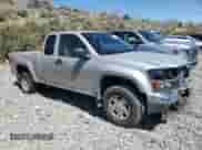 2005 Chevrolet Colorado Z71 z VIN 1GCDT196658170295, wystawiony jako Copart lot #63085365 z przebiegiem 215 432 mil mil oraz Szkoda całkowita • Salvage title. Historia ofert i sprzedaży dostępna na DreamBid. Obrazek 4.