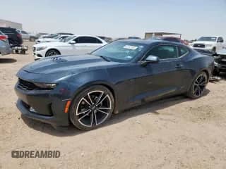 2021 Chevrolet Camaro 1LT с VIN 1G1FB1RX9M0141979, выставлен на аукционе Copart как лот 62157345 с пробегом 46 565 миль миль и Чистый • Clean title. История ставок и продаж доступна на DreamBid. Изображение 1.