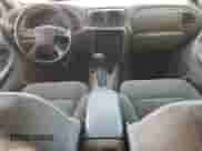 2003 Chevrolet TrailBlazer LS с VIN 1GNDS13SX32177010, выставлен на аукционе Copart как лот 66320525 с пробегом 94 738 миль миль и Списание • Salvage title. История ставок и продаж доступна на DreamBid. Изображение 8.