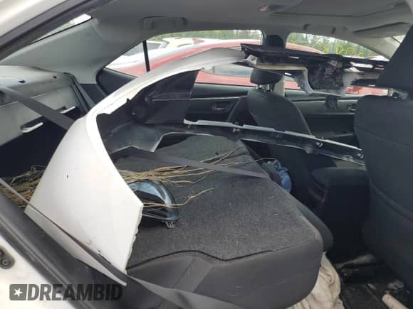 2019 Toyota Corolla LE с VIN 2T1BURHE2KC243870, выставлен на аукционе Copart как лот 66078325 с пробегом 165 286 миль миль и На запчасти • Non repairable. История ставок и продаж доступна на DreamBid. Изображение 10.