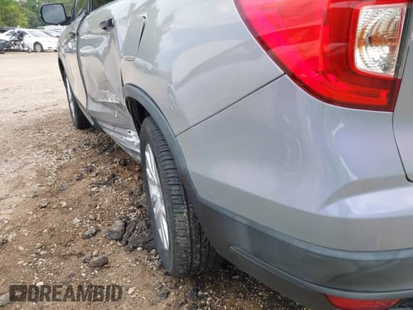 2019 Honda Pilot LX z VIN 5FNYF5H14KB016721, wystawiony jako IAAI lot #43139136 z przebiegiem 111 555 mil mil oraz . Historia ofert i sprzedaży dostępna na DreamBid. Obrazek 20.