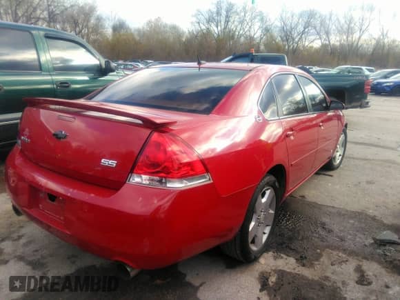 2008 Chevrolet Impala SS с VIN 2G1WD58C289140295, выставлен на аукционе IAAI как лот 35059187 с пробегом 231 101 миль миль и . История ставок и продаж доступна на DreamBid. Изображение 4.