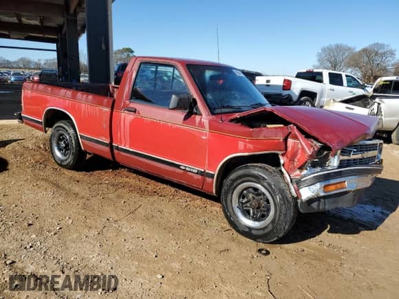 1991 Chevrolet S-10 z VIN 1GCCS14R5M8175082, wystawiony jako Copart lot #88658475 z przebiegiem 157 956 mil mil oraz Szkoda całkowita • Salvage title. Historia ofert i sprzedaży dostępna na DreamBid. Obrazek 4.