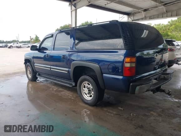2001 Chevrolet Suburban LT с VIN 3GNGC26U81G190081, выставлен на аукционе IAAI как лот 42645133 с пробегом 202 269 миль миль и . История ставок и продаж доступна на DreamBid. Изображение 3.