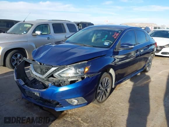 2017 Nissan Sentra SR z VIN 3N1AB7AP3HY226220, wystawiony jako IAAI lot #41721447 z przebiegiem 107 187 mil mil oraz . Historia ofert i sprzedaży dostępna na DreamBid. Obrazek 17.