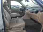 2011 Cadillac Escalade Premium с VIN 1GYS4CEF5BR261628, выставлен на аукционе Copart как лот 85298845 с пробегом 163 099 миль миль и Чистый • Clean title. История ставок и продаж доступна на DreamBid. Изображение 7.