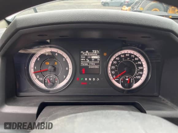 2023 Ram 1500 Tradesman z VIN 1C6RR7FT4PS588854, wystawiony jako Copart lot #64556685 z przebiegiem 24 403 mil mil oraz Szkoda całkowita • Salvage title. Historia ofert i sprzedaży dostępna na DreamBid. Obrazek 8.