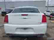 2015 Chrysler 300 S with VIN 2C3CCABG5FH908781, listed as a IAAI auction lot 42770331 with 161,971 mi miles and . Bid and sale history available at DreamBid. Image 17.