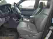 2006 Toyota Tacoma с VIN 5TELU42N06Z145078, выставлен на аукционе Copart как лот 87067075 с пробегом 221 075 миль миль и Списание • Salvage title. История ставок и продаж доступна на DreamBid. Изображение 7.