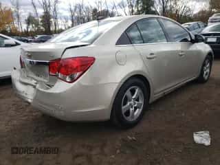 2016 Chevrolet Cruze LT z VIN 1G1PE5SB2G7149970, wystawiony jako Copart lot #89897835 z przebiegiem 169 357 mil mil oraz Szkoda całkowita • Salvage title. Historia ofert i sprzedaży dostępna na DreamBid. Obrazek 3.