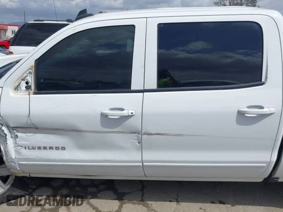 2016 Chevrolet Silverado 1500 LT with VIN 1GCUKREC1GF145767, listed as a IAAI auction lot 41869630 with 133,407 mi miles and . Bid and sale history available at DreamBid. Image 14.