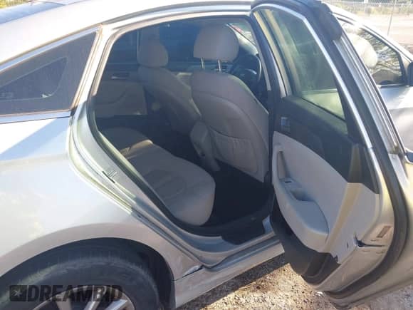 2018 Hyundai Sonata SE with VIN 5NPE24AF3JH714946, listed as a IAAI auction lot 43322888 with 135,384 mi miles and . Bid and sale history available at DreamBid. Image 8.