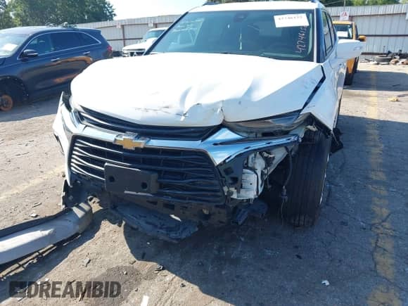 2021 Chevrolet Blazer LT с VIN 3GNKBHRS5MS560396, выставлен на аукционе IAAI как лот 42746152 с пробегом 94 531 миль миль и . История ставок и продаж доступна на DreamBid. Изображение 6.